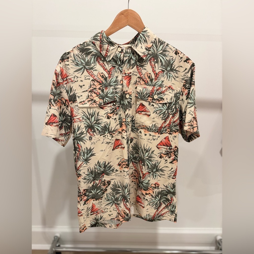 Faherty Men's Tropical Print Shirt - Red and Green on Cream Sport Fishing